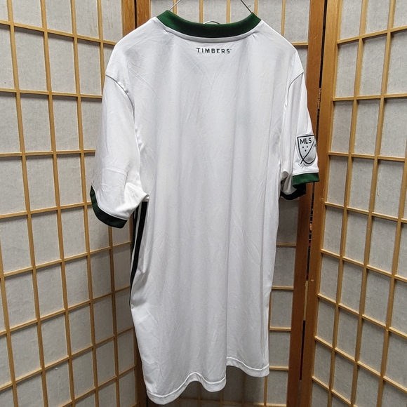 PORTLAN TIMBER AWAY SOCCER JERSEY SIZE L - Picture 3 of 7